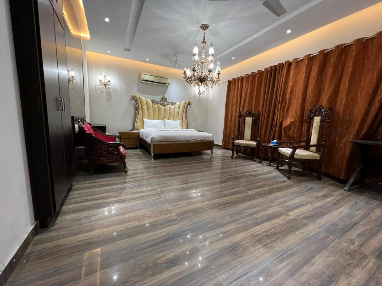 Palm Tree Hotel Lahore Exterior foto
